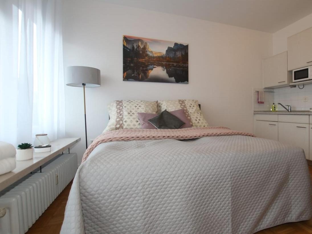 Ferienwohnung 프라일라싱 외부 사진